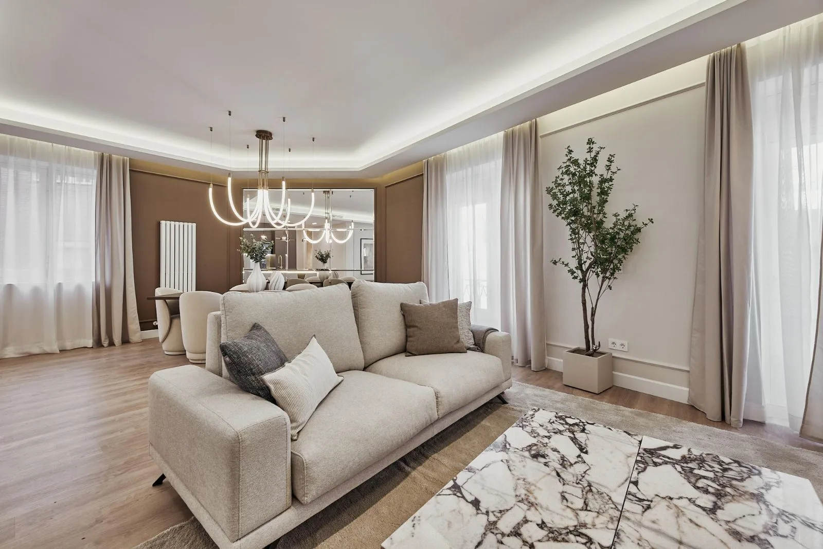 Piso en venta en Calle Juan Bravo