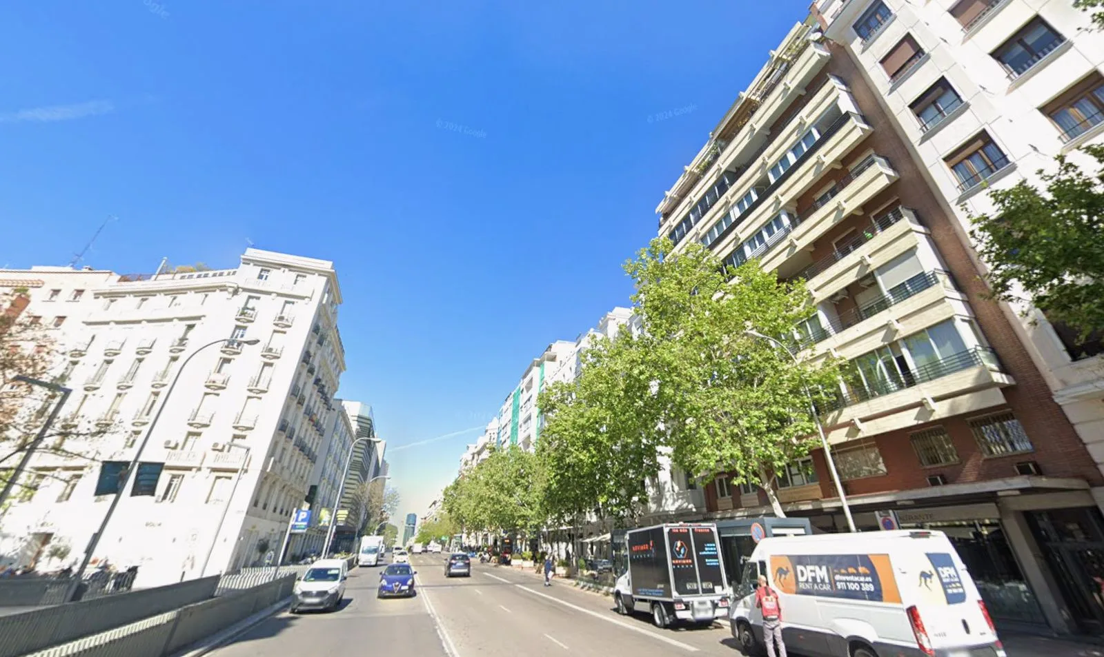 Ático con terraza en venta en Calle Lombía