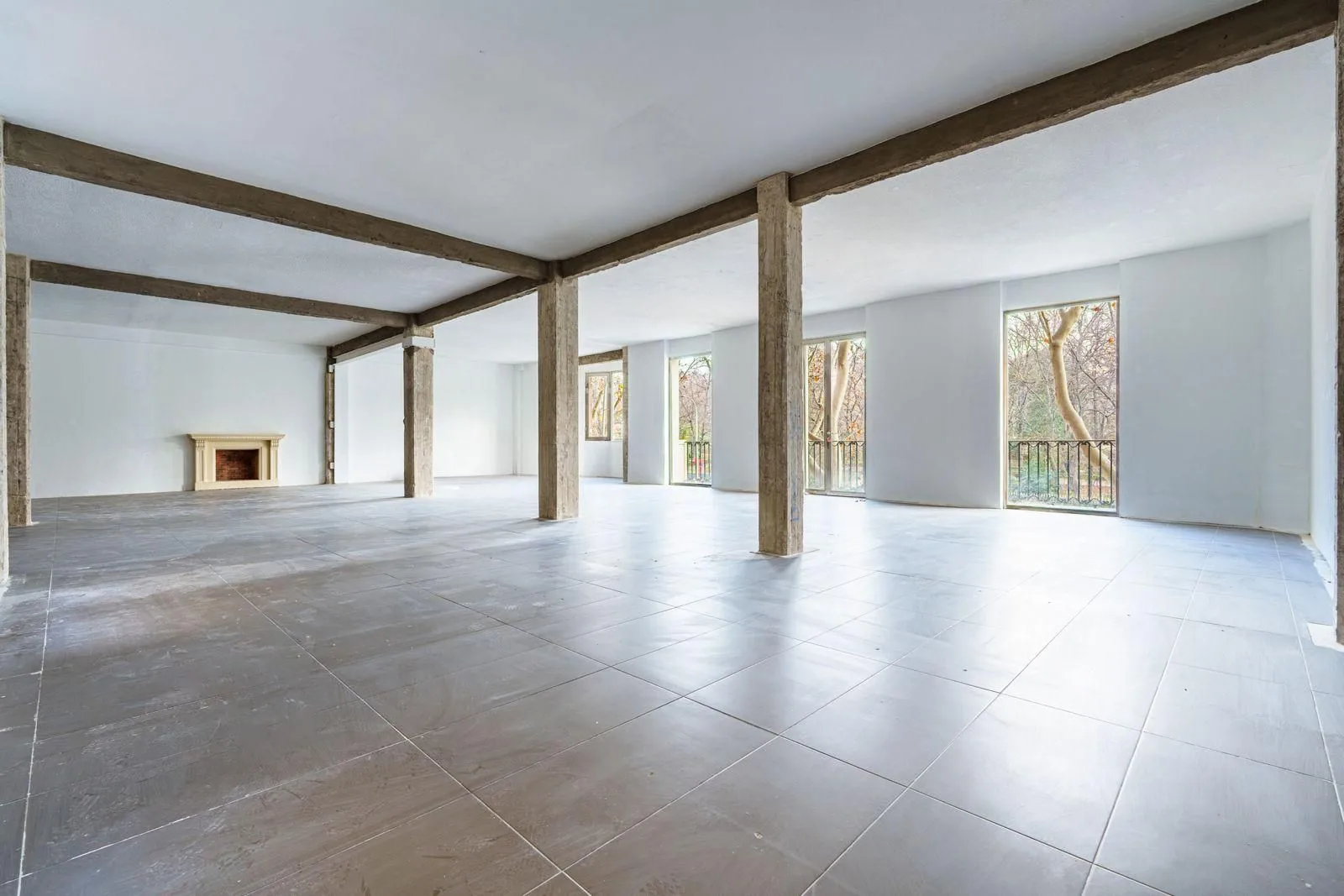 Tres fincas segregables en venta en Calle Alfonso XII