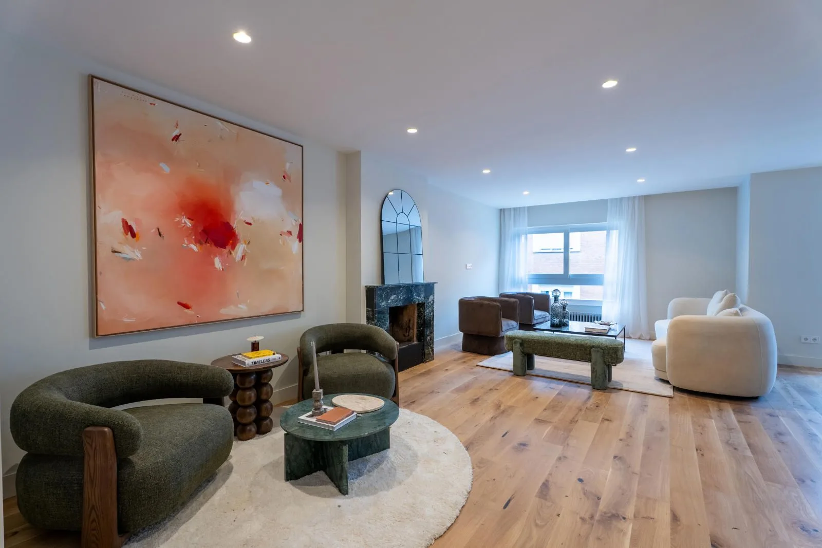 Espectacular piso de tres habitaciones en el corazón de Castellana