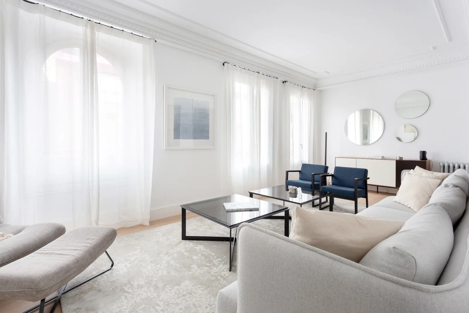 Piso reformado en Recoletos con 3 balcones y 2 suites