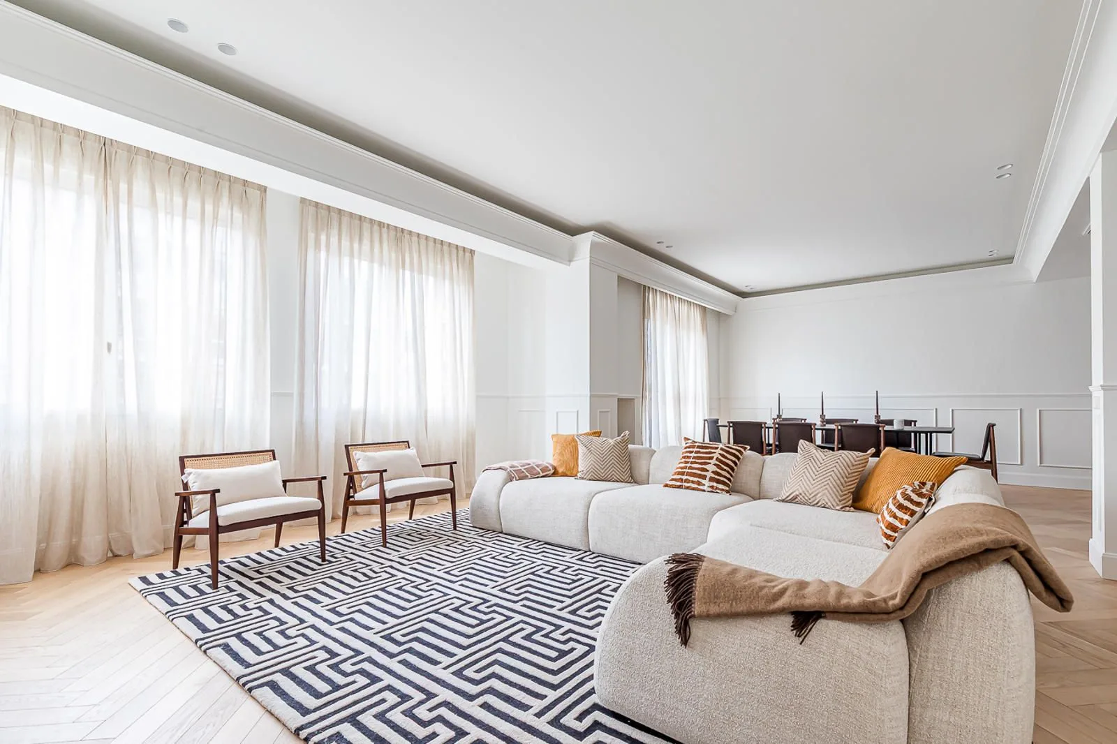 Excepcional piso recién reformado de 217m² en Goya