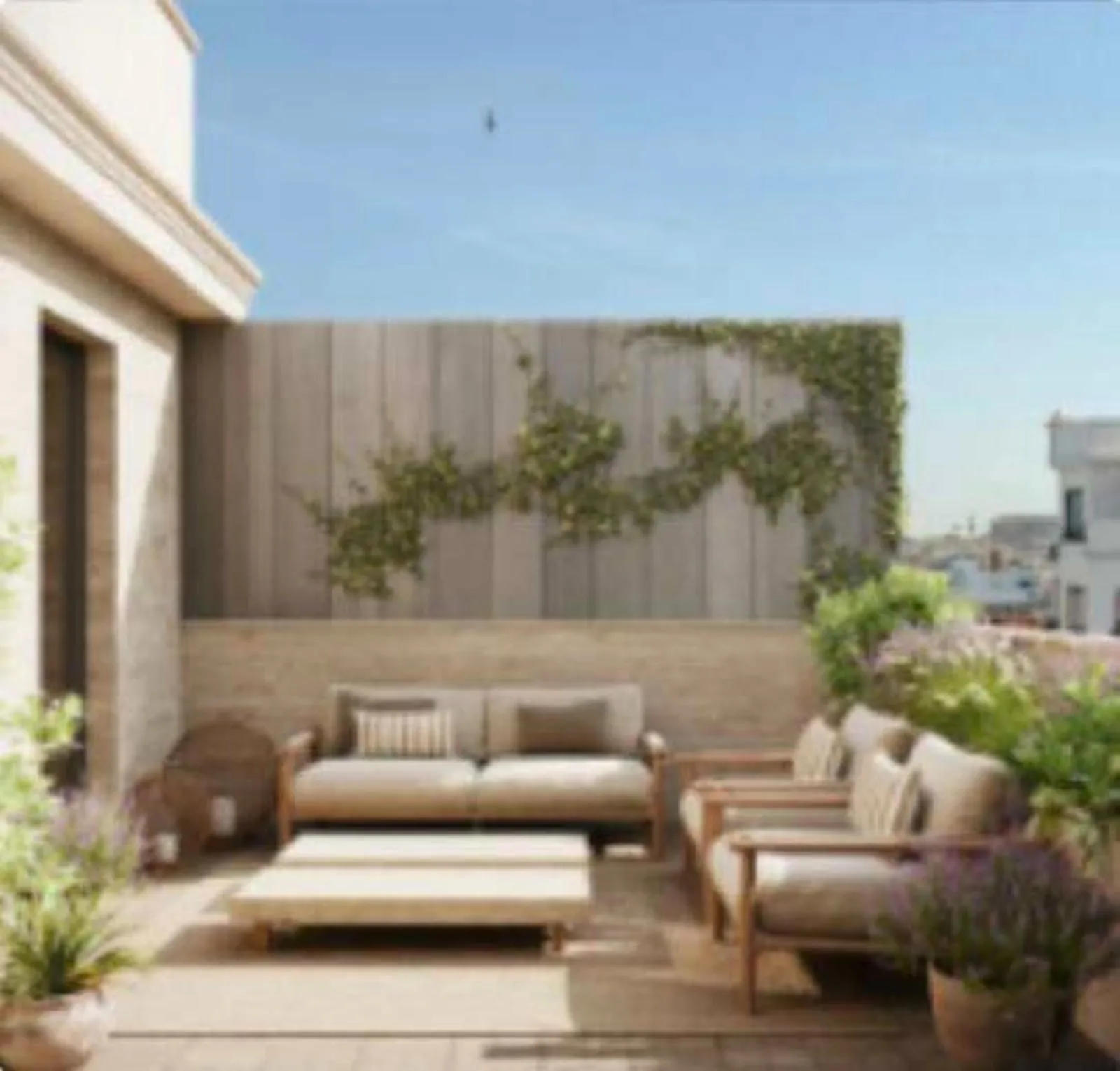 Ático con terraza en Recoletos para reformar