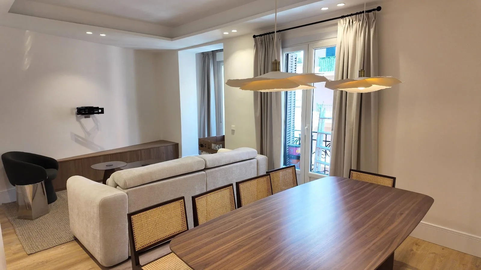 Maravilloso piso a estrenar de dos habitaciones en Goya
